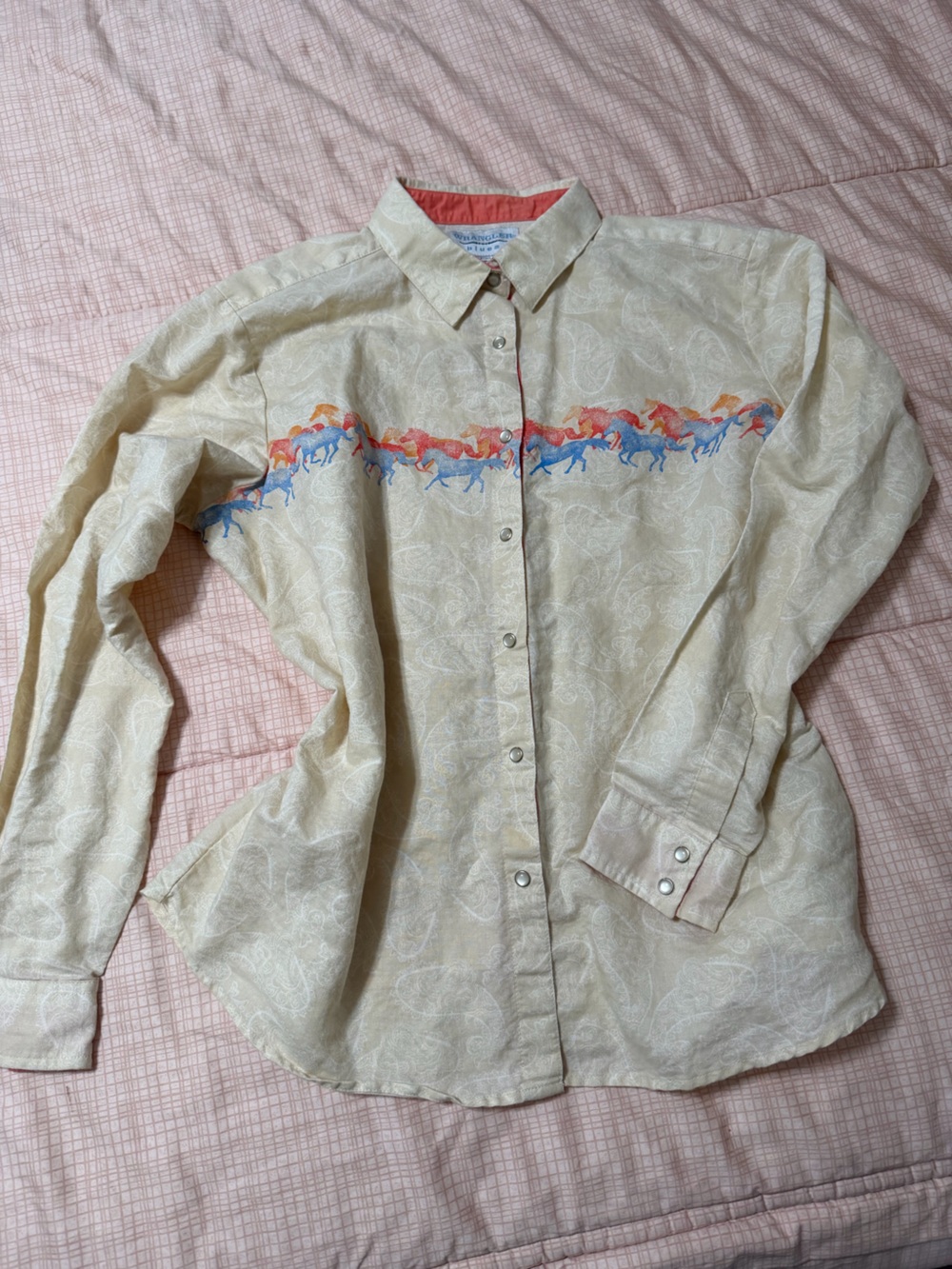Wrangler Cream Western Snap Shirt with Multicolor Horses